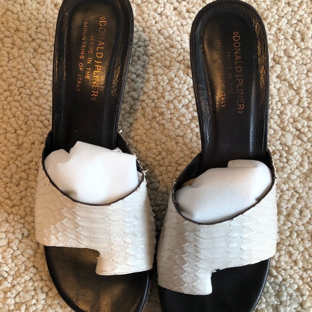 Donald Pliner Python Skin Sandals - image 2